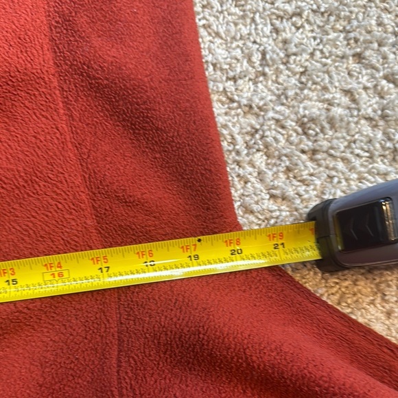 Patagonia Red Teddy Jacket Cozy Warmth and Style - Picture 6 of 9